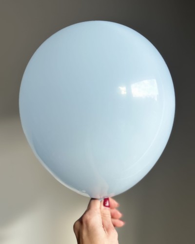 Pastelowe balony lateksowe Baby Blue 12 cali 30 cm w jasnoniebieskim kolorze do dekoracji na baby shower, chrzest i urodziny